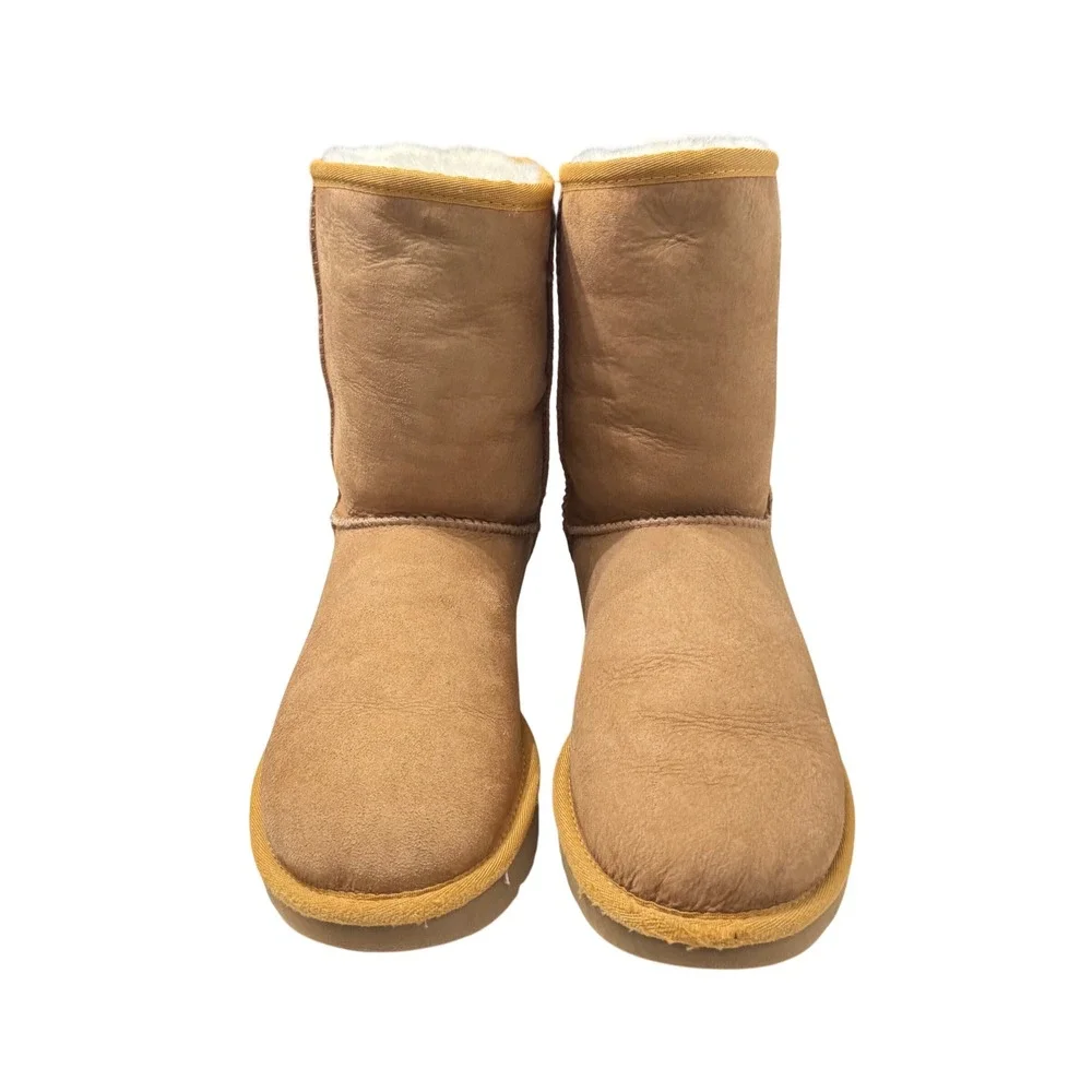 UGG Classic Short‎ Rustic Weave Boots Chestnut Sheepskin Shearling Lined Size  8